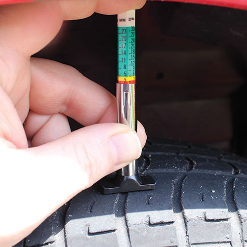 BBTO Tyre Tread Depth Gauge Color Coded Tire Depth Gauge Tool Tire Tread Depth Accurate Measurement Tools 25 Pieces Green 
